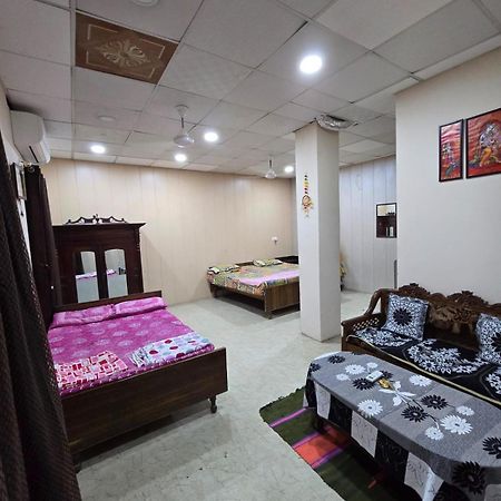 Apartamento Kashi Shree Varanasi Exterior foto